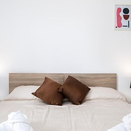 Sea View Apartment 2 Bedrooms 2 Bathrooms, 2 Minutes Away From The Sea Saint Julian's ภายนอก รูปภาพ