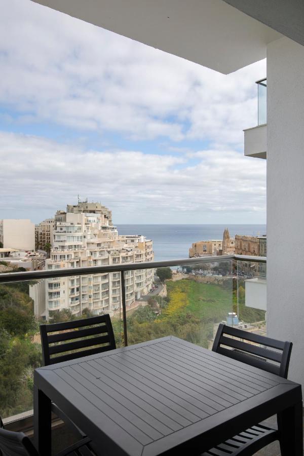 Sea View Apartment 2 Bedrooms 2 Bathrooms, 2 Minutes Away From The Sea Saint Julian's ภายนอก รูปภาพ