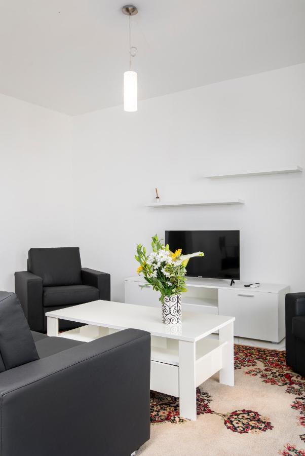 Sea View Apartment 2 Bedrooms 2 Bathrooms, 2 Minutes Away From The Sea Saint Julian's ภายนอก รูปภาพ